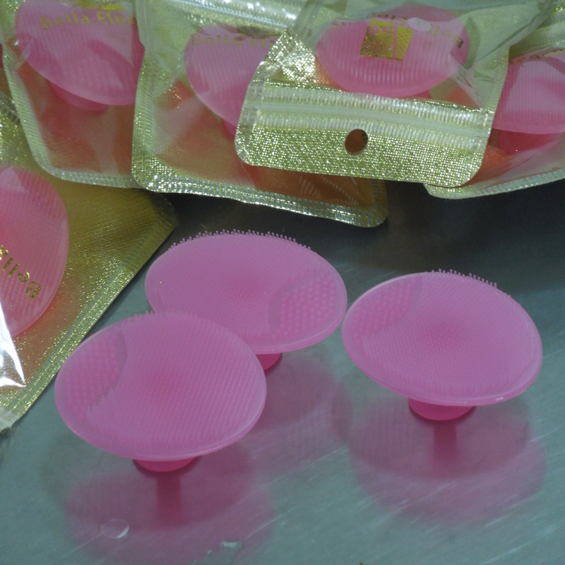 硅膠屬于橡膠的一種嗎 硅膠屬于橡膠的一種嗎